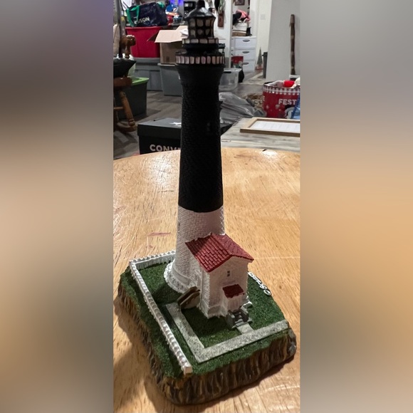 New in Box Scaasis Originals Pensacola, FL Lighthouse Resin Figurine - Picture 2 of 8